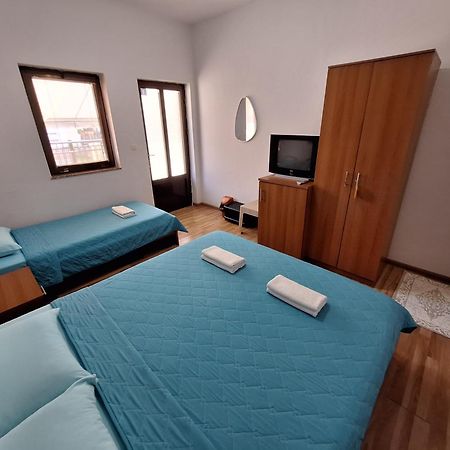 Studio Apartments Oleg Ohrid Extérieur photo