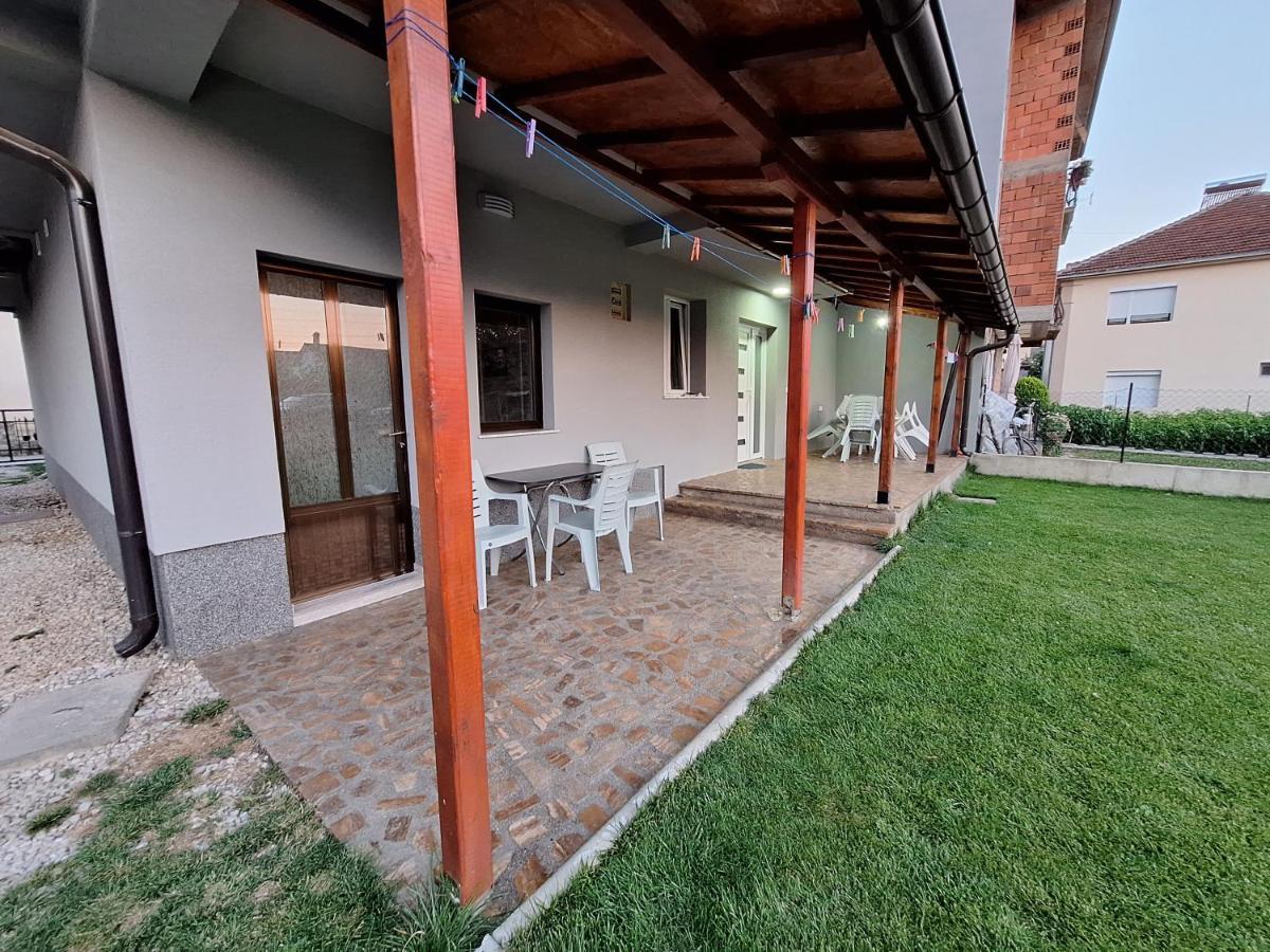 Studio Apartments Oleg Ohrid Extérieur photo