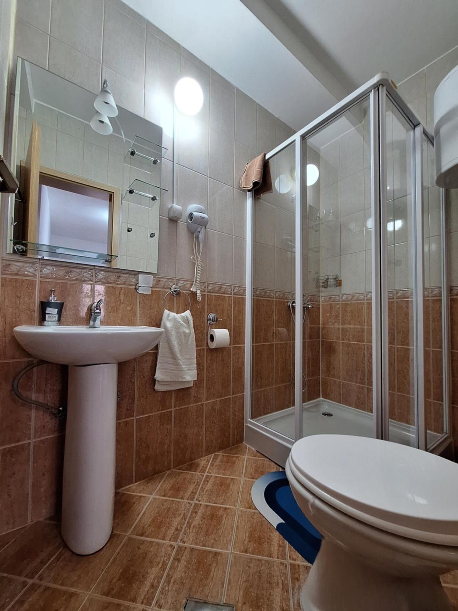 Studio Apartments Oleg Ohrid Extérieur photo